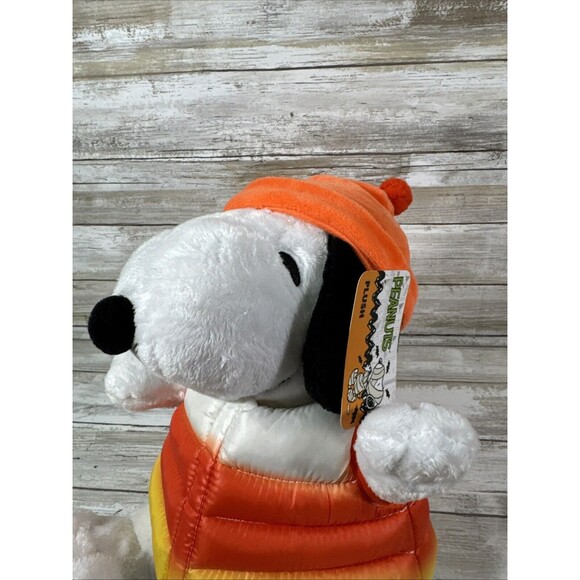 New 2024 Snoopy Candy Corn Puffer Coat Plush Halloween Peanuts SHIPS TODAY - Picture 1 of 4